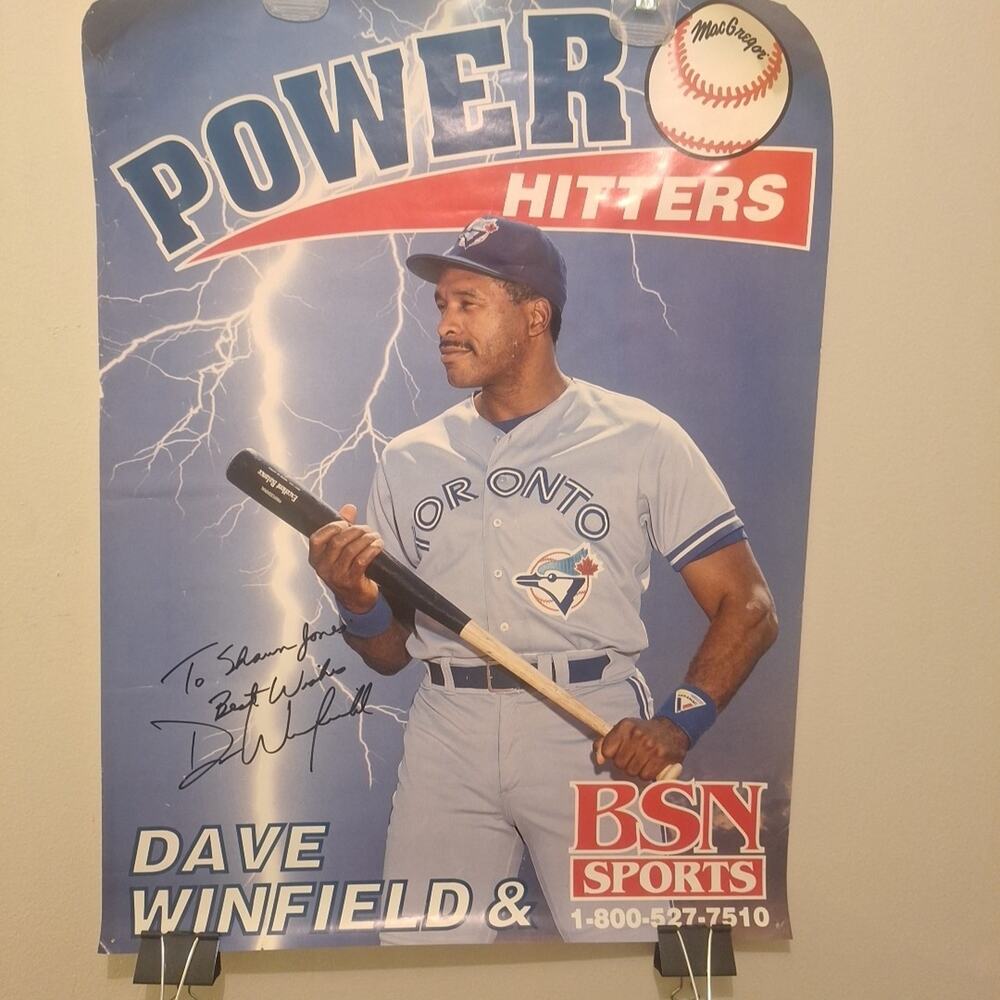 Signed Dave Winfield Poster. Toronto BSN Sports. MacGregor Power Hitters